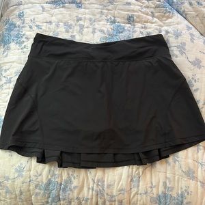 Black Lulu lemon tennis skort